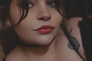 I'm up and ready to put it on ya😉👅 Cum play with me... I'll be a good girl 💙Facetime Fun💞Sell Content💛 photo 4