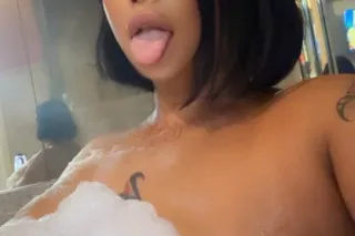 Half hour special 🍒throat goat🐐30 D BUSTY🍒super soaker photo 5