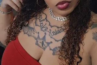 MOMACITA 🥰 NO LATE NIGHTS SORRY photo 5