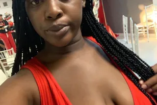 Hi Im Sarah Sweet a good squirter I squirt a lot I’m hot and polite photo 4
