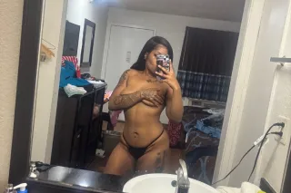 CATCH ME WHILE YOU CAN 🍑💦 photo 4