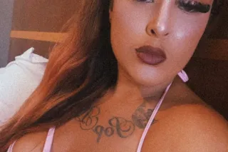 in calls are available pretty latina💕💦💦 photo 4