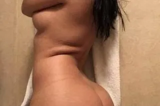 Sexy discreet and daring not ago out.