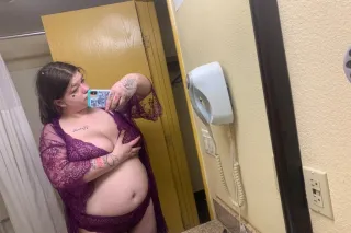 quick visit 120 half hour 220 condoms are required and vera faction photos and incall only photo 2