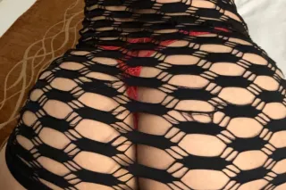 I am sexy latin girl, call me photo 2