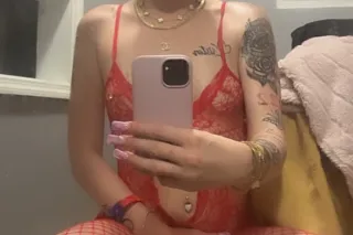 Come meet your sexy dy'min photo 5