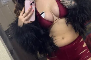 BIG TITTIE SNOW BUNNY WHO WANTS TO PLEASE YOU😘💦 photo 4