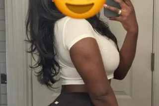 Hello love, I am a very sexy Latina girl willing to take pleasure.. photo 3