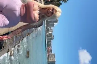 Sexy Tiffany in SHERMAN OAKS *my Porn Videos on "Fansly" BAREBACK FUN, BBBJ, ANAL EXTRA+🌹+**** photo 4