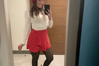 Sexy Sweet Petite Treat Now Visiting photo 8