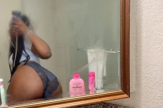 come visit chocolate dropp , ill keep you cumming back to me 💦💦💦 photo 3
