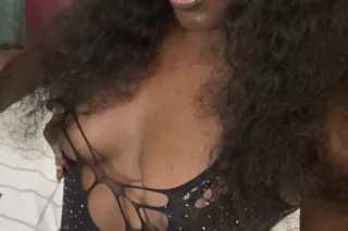 Dont miss a good vibe💦You will love it here💋Here for a short time🍫Incalls and Outcalls! photo 2