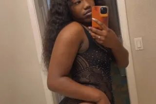Dont miss a good vibe💦You will love it here💋Here for a short time🍫Incalls and Outcalls! photo 4