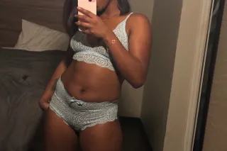 5 star Goddess🤩 outcall photo 4