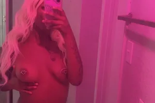 😘🫶🏽Exclusive Facetime Shows And Content Available 24/7😘