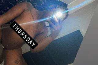 spoil me for my birthday 👀🫴 photo 2