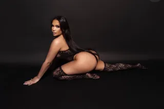 HI EVERYONE MY PICS ARE 100% 500HR FACETIME VERIFICATION NOT LOOKING TO WASTE YOUR TIME photo 2