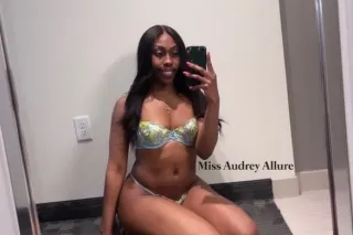Sweet Chocolate Treat 🍫👅 Perky Tits 🍈🍈 Juicy Bubble Booty 🍑✨ Tight Little Frame ⌛ Available Now‼ photo 2