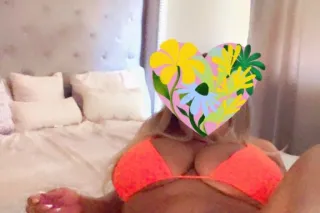 🍑Exotica Busty Curvy 💦🍓Estoy Caliente Llamame 🍑 photo 2