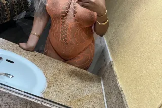 Big Ass 🍑🤭 , Big Tit 🌸🍒, Come Play With Me Babe 💦💋!!