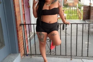 Pretty Face 😘💕💕 😍 Sexy 💦💦cute ass Thick RED BONE 😍💦💦 thick thighs nice titties 🍓🍓😍👅 photo 4
