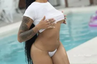 DOMINICAN CUBAN CLOSET FREAK 😈 photo 4