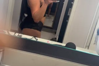 5 ⭐Stunning Tiny Playmate 🏝4'10 Filipino🇵🇭💙 photo 2