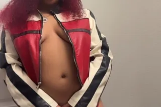 cum have some fun💦let me take the edge off👅 photo 4