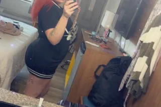 .🤤Thick Redhead Trouble – 😘Your Favorite Bad Habit 🔥 photo 2