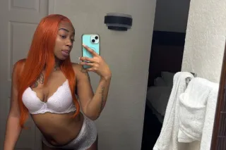 2 girls twice the fun come play with us 💦🤤 photo 5