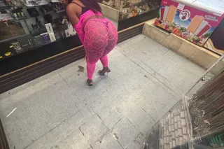 SEXY THICK EBONY photo 4