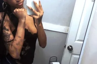𝐀𝐕𝐀𝐈𝐋𝐀𝐁𝐋𝐄💰DEALS RIGHT NOW-CUM SEE ME photo 2