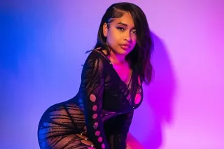 woman of your dreams photo 2