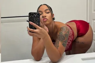 😘Hi love daddy, I'm available for you 24/7 love😘🥰😘