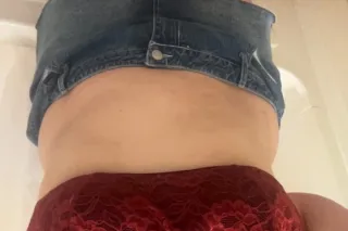 GFE💋 White Available🌺