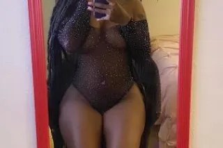 HAPPY FRIDAY💋