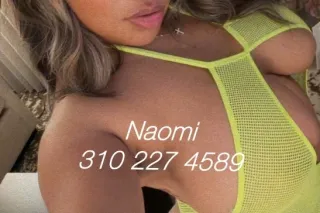Thick Blonde Blasian photo 4