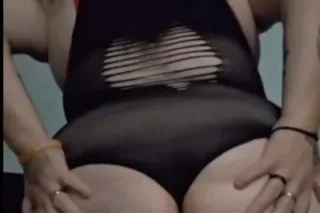 I CANT BE THE ONLY ONE HORNY, CUM FUCK ME