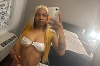 new in town come see me 😚here for a good time not long time