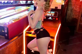 sexy sweet snowbunny ready for you baby 💦😍 photo 5
