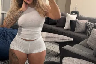 Hello, my loves! 👄 New sexy, kinky, and charming girl! photo 2