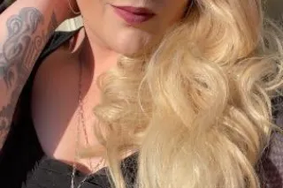 TRANSGENDER BBW SNOWBUNNY photo 10