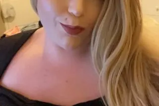 TRANSGENDER BBW SNOWBUNNY photo 12