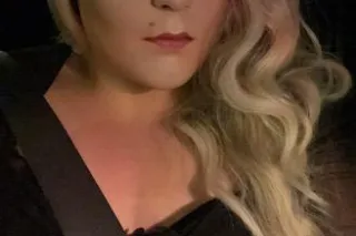 TRANSGENDER BBW SNOWBUNNY photo 3