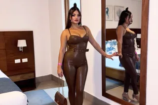 hot latina sexy photo 2