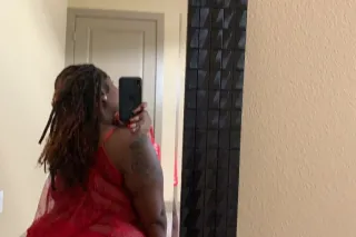 Sweet,Thick & a little dangerous💋 photo 5