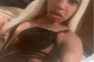Petite🤸♀. A Treat🍭, And Totally Discreet🤫...NO RUSH SERVICE. guarenteed🥂