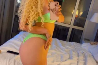 ONLY IN TOWN COUPLE DAYS💔📲 CALL OR TEXT NOW ONLY IN TOWN FOR A COUPLE OF DAYS! 💔📲 CALL OR TEXT ME NOW. GREEK HHR SPECIAL ASK BOUT IT😏🤩😇 photo 3