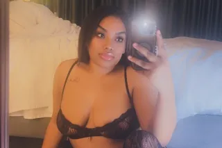 NEW IN TOWN & CRAZY SPECIAL // INCALL ONLY // READ FULL AD photo 2