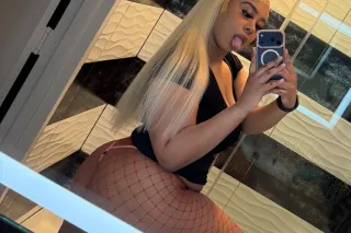 heeey daddy im back come see big mama 🍑💦 photo 3